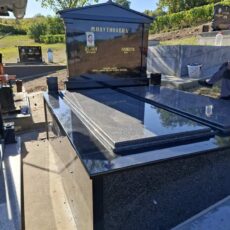 Izrada i Prodaja Nadgrobnih Spomenika veoma povoljno